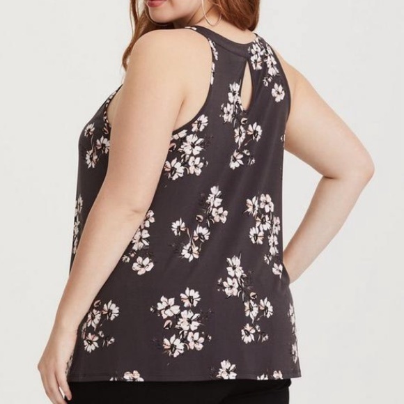 Torrid Studio Knit High Neck Tank. Pre-Owned. - Picture 3 of 7